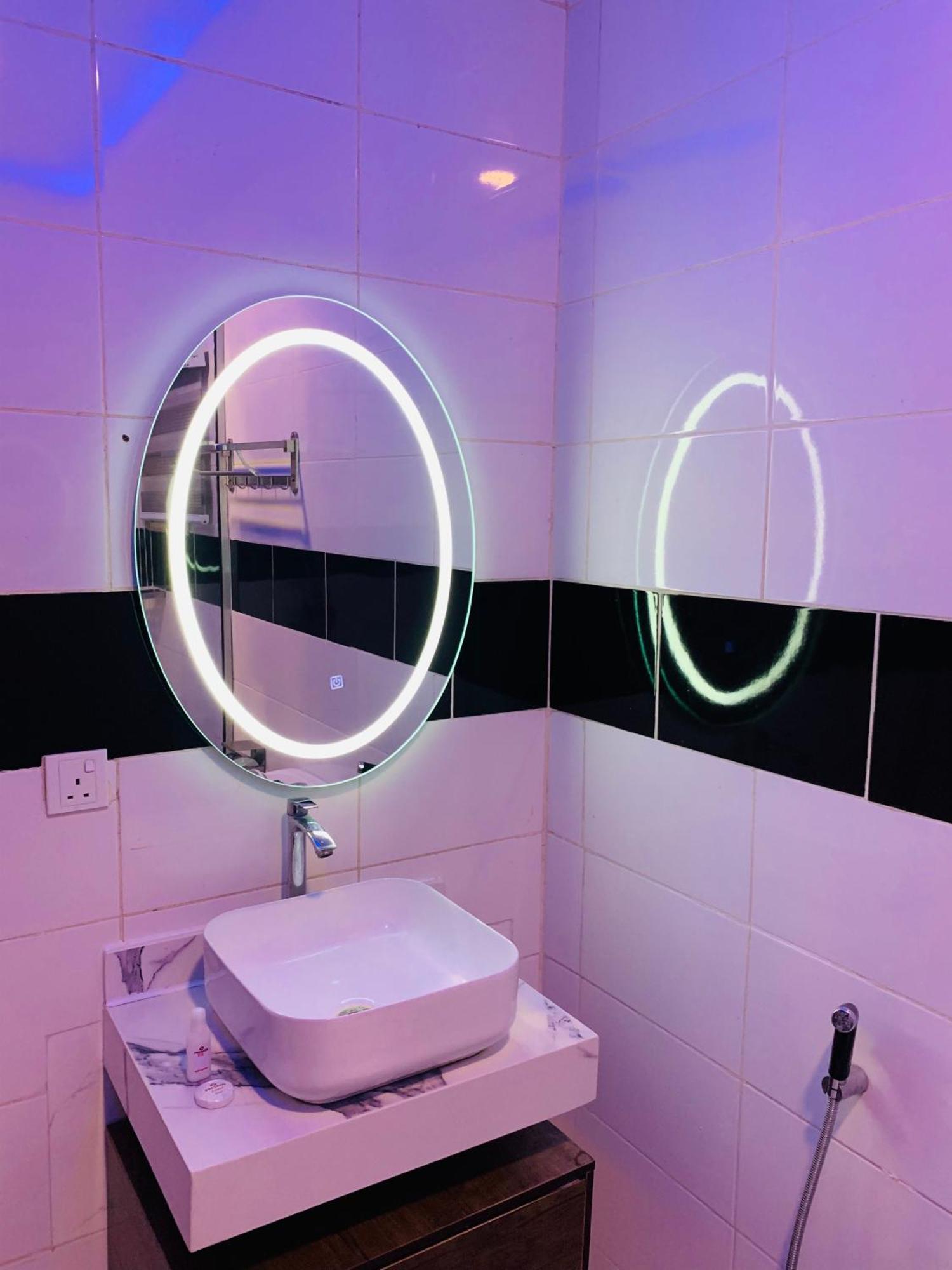 Presken Hotels @ Freedom Way, Lekki Kültér fotó